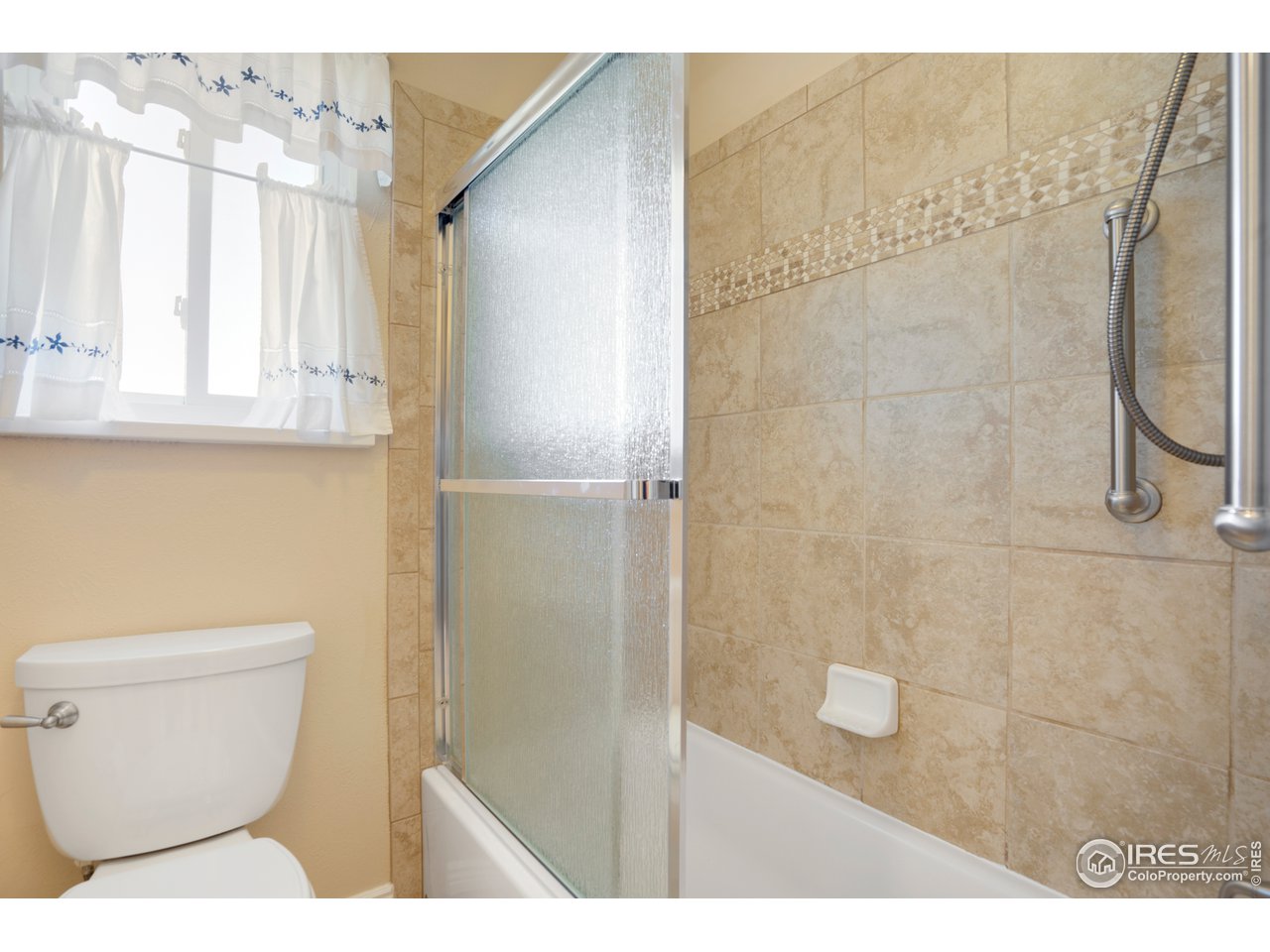 9062 Apache Road Longmont, CO 80504 - Photo 12 of 37 Gallery Image 12