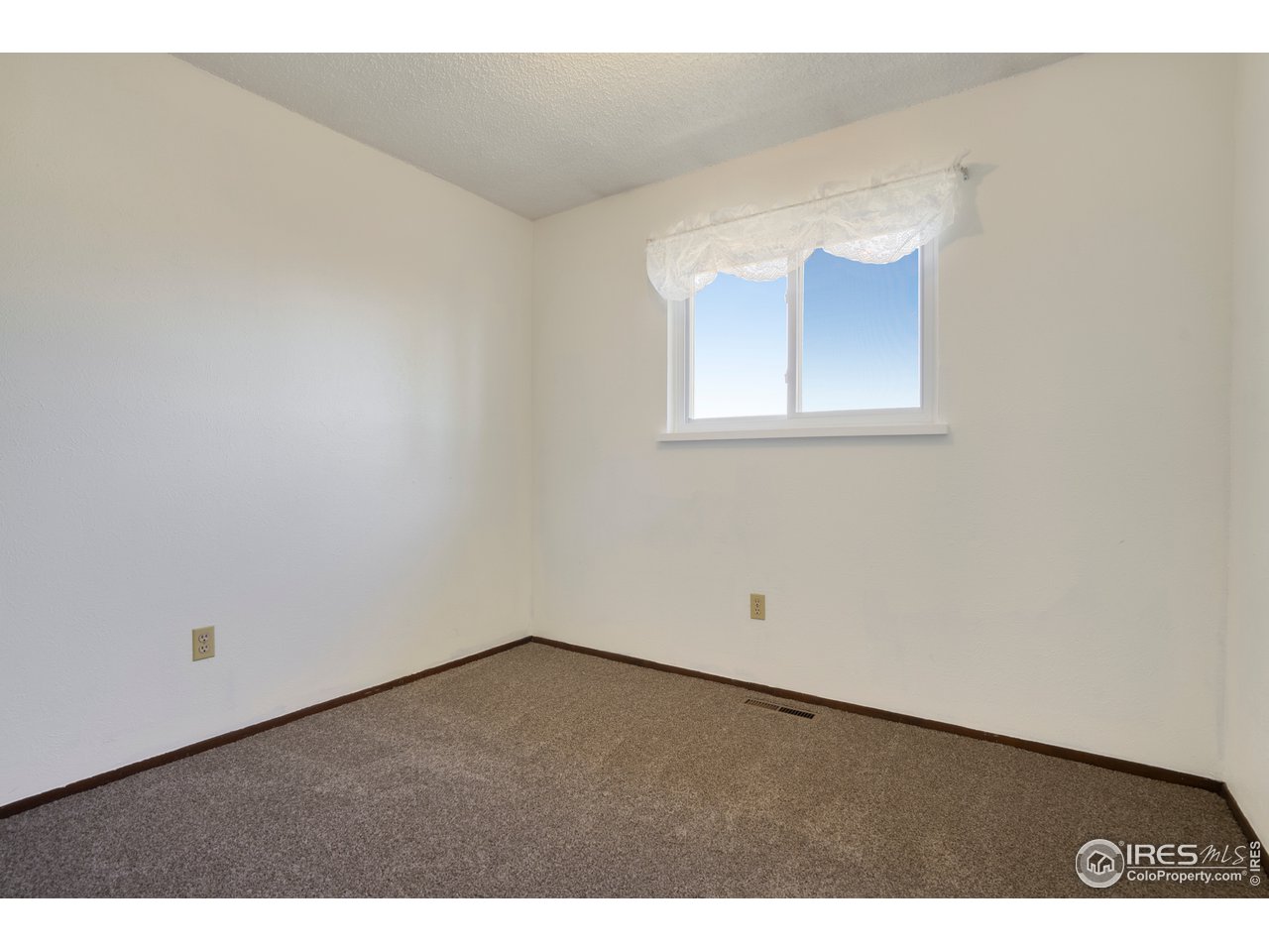 9062 Apache Road Longmont, CO 80504 - Photo 13 of 37 Gallery Image 13