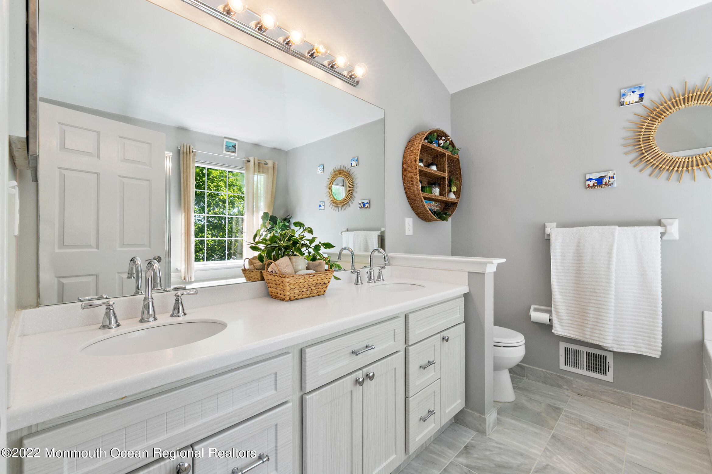 16 Exeter Pass Colts Neck, NJ 07722 - Photo 28 of 45 16ExeterPassOnline-39