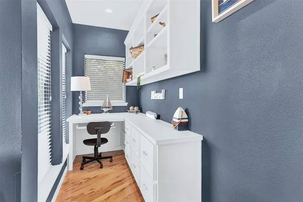 $575,000 | 131 Greenway Bend, Pottsboro, TX 75076