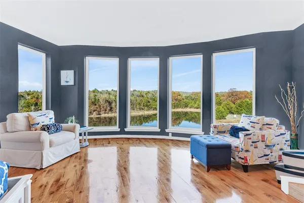 $575,000 | 131 Greenway Bend, Pottsboro, TX 75076