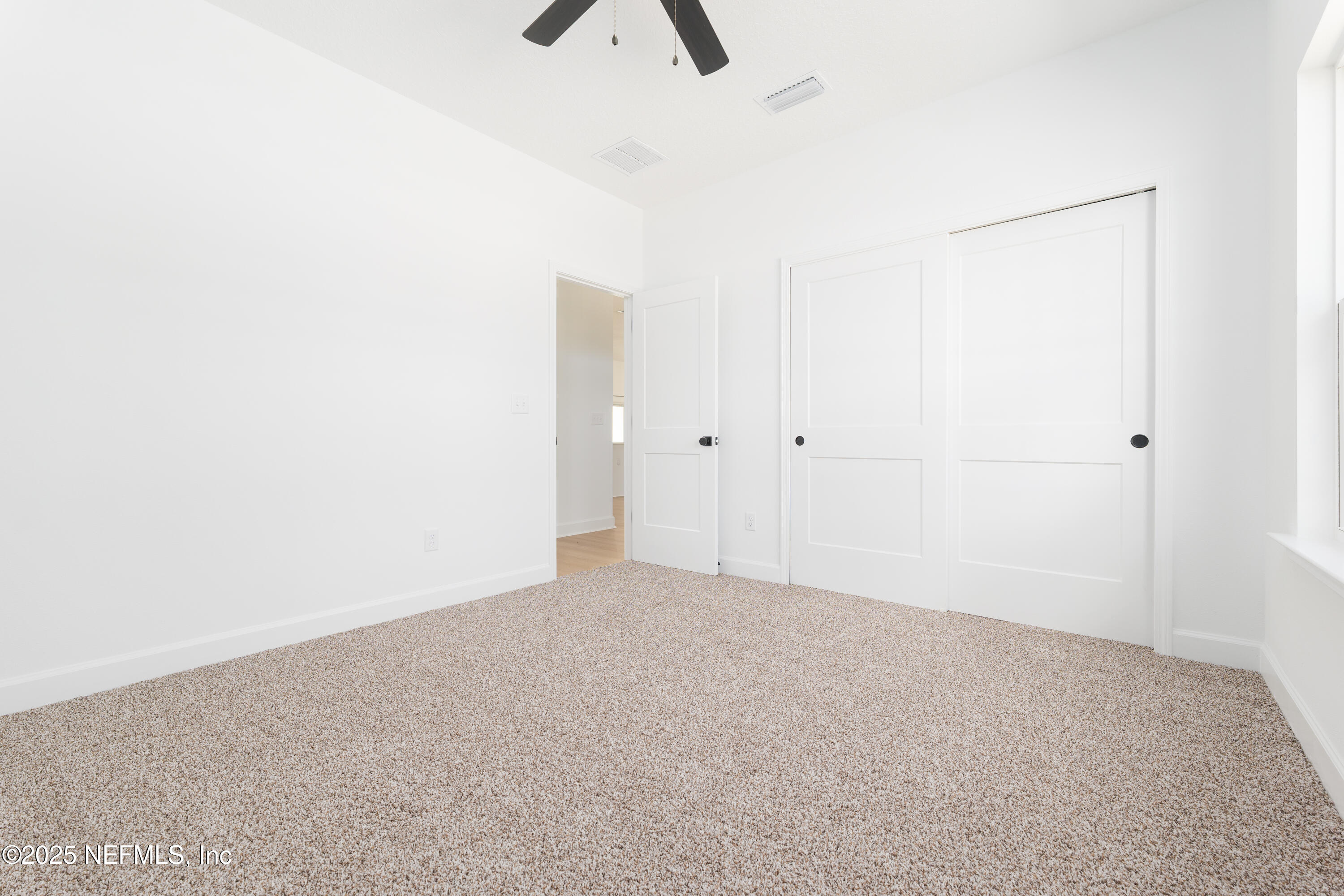 5294 County Road 352 Keystone Heights, FL 32656 - Photo 16 of 23 a view of an empty room