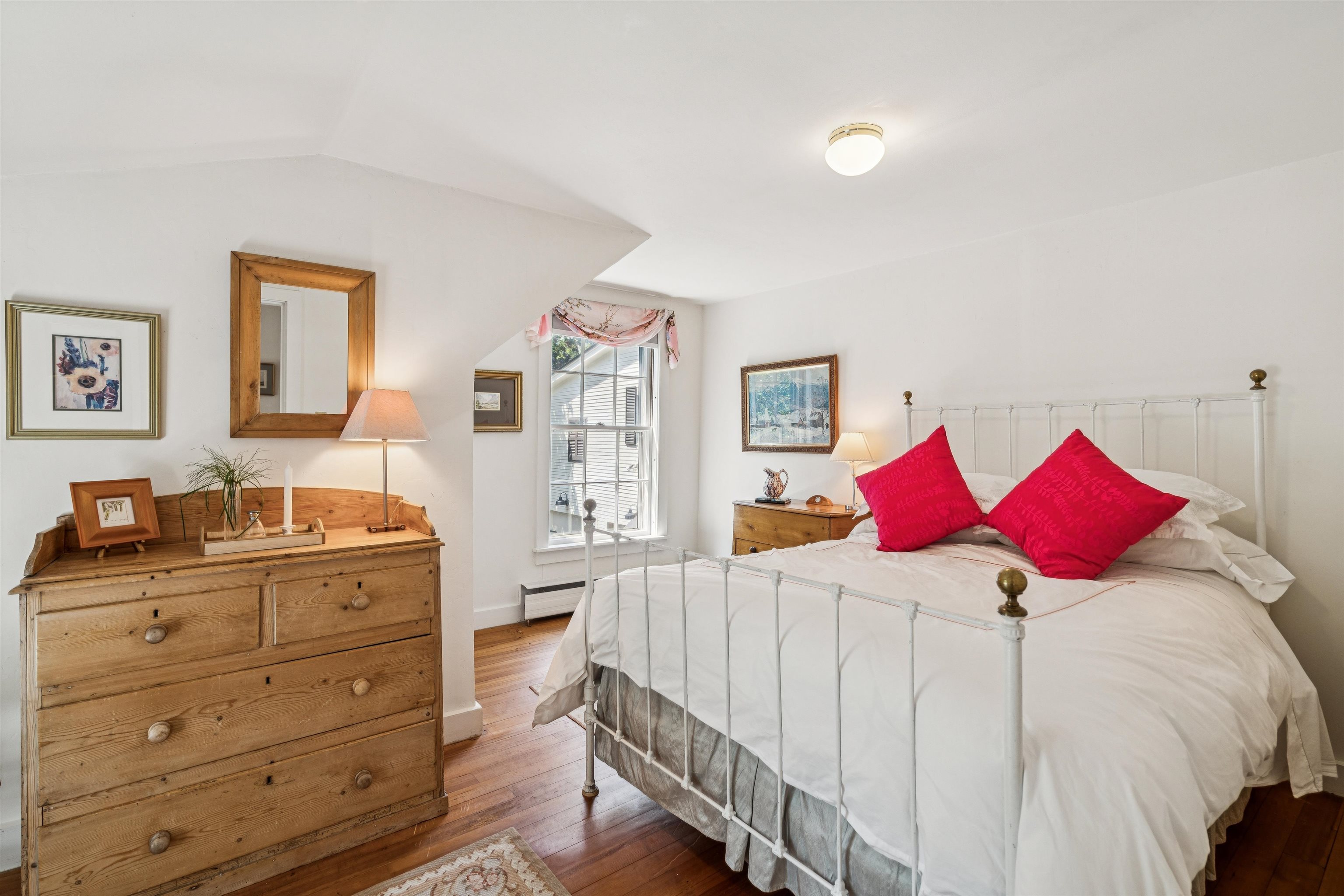 6077 Highway 12 Barnard, VT 05032 - Photo 22 of 38