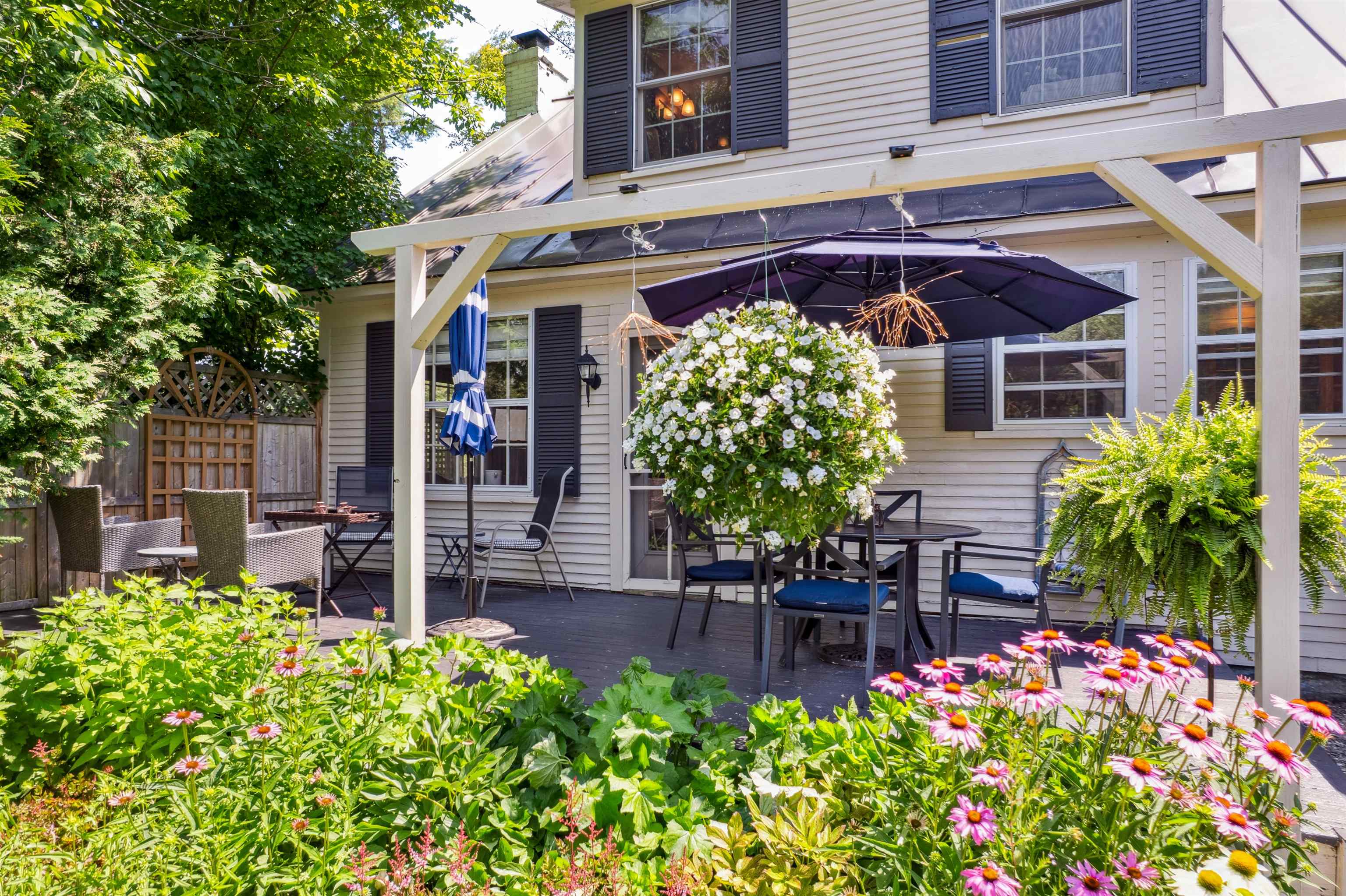 6077 Highway 12 Barnard, VT 05032 - Photo 31 of 38