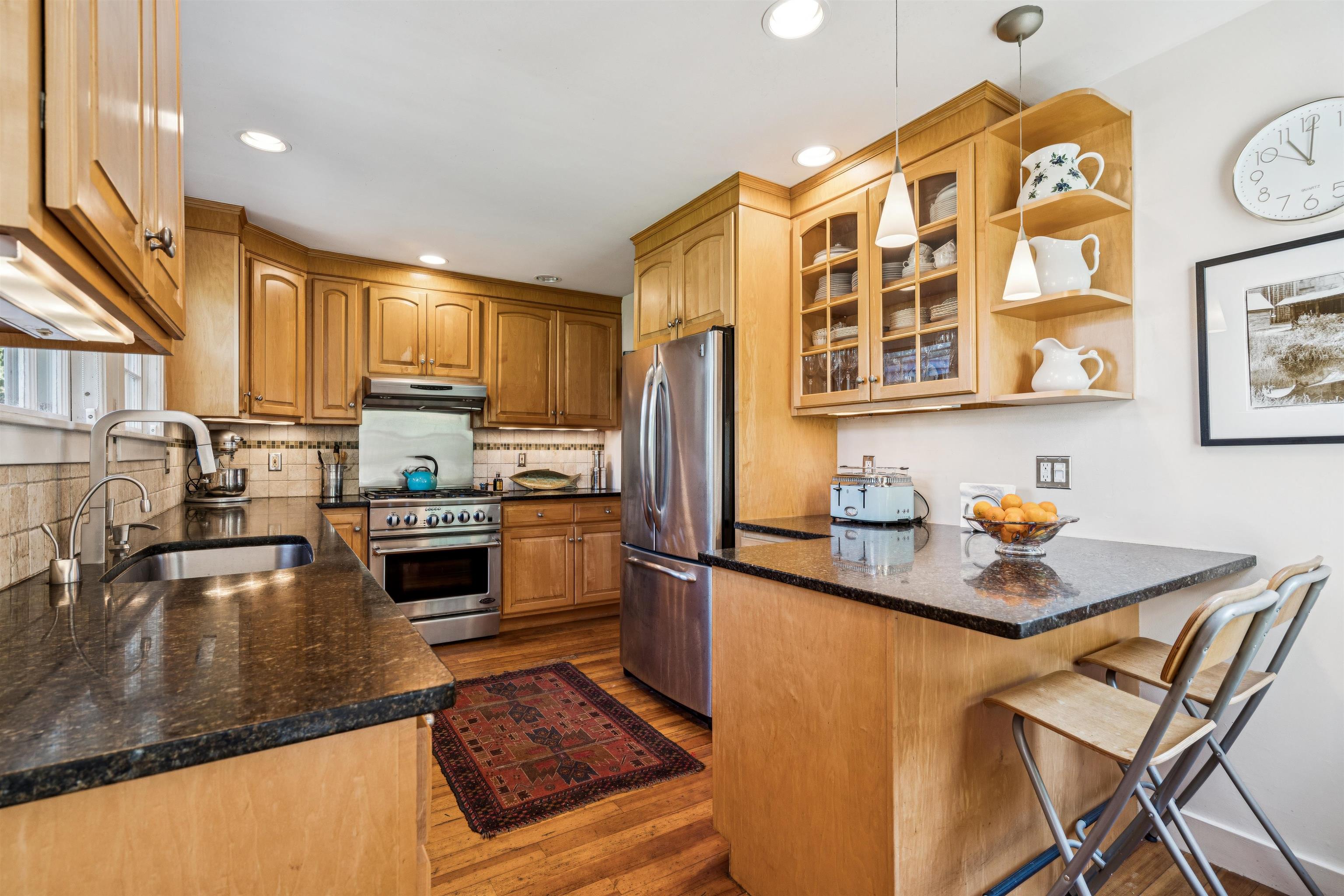 6077 Highway 12 Barnard, VT 05032 - Photo 9 of 38