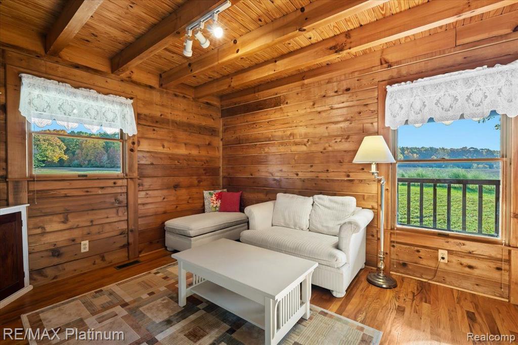 1215 South Bull Run Road Fowlerville, MI 48836 - Photo 25 of 80