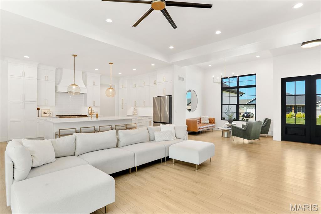 1244 Scuddler Troy, IL 62294 - Photo 16 of 57