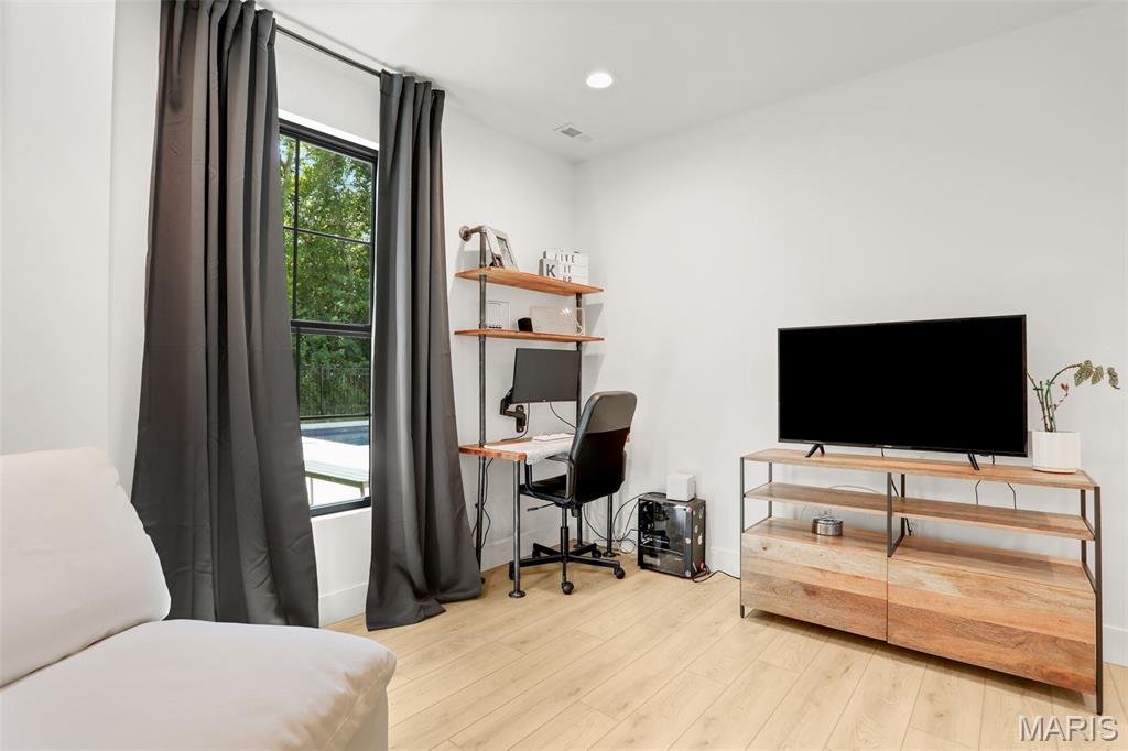 1244 Scuddler Troy, IL 62294 - Photo 41 of 57