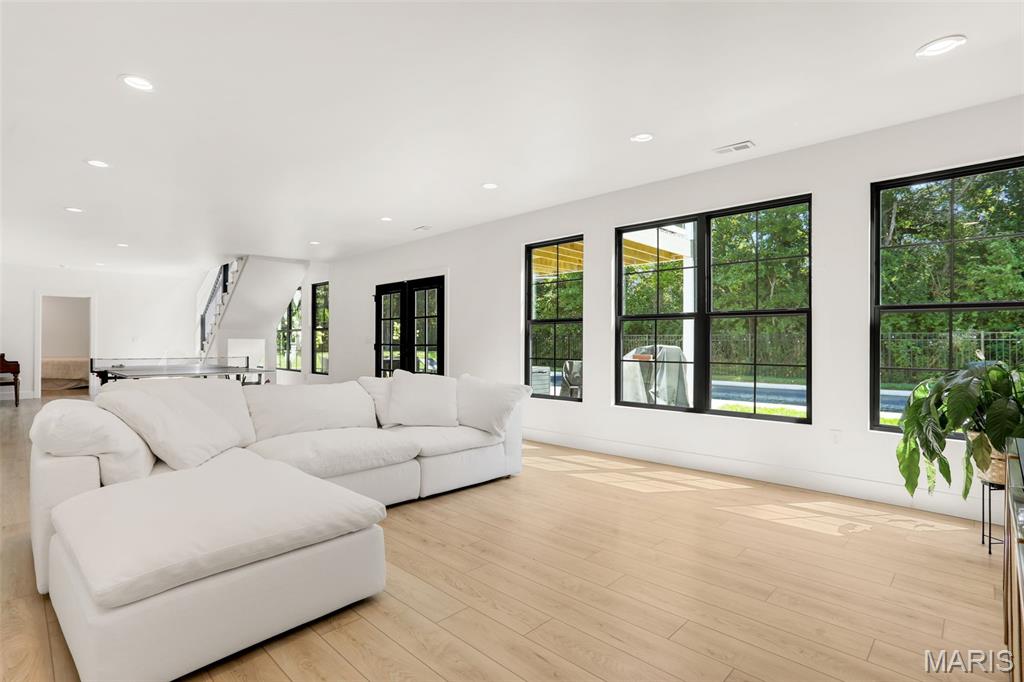 1244 Scuddler Troy, IL 62294 - Photo 47 of 57