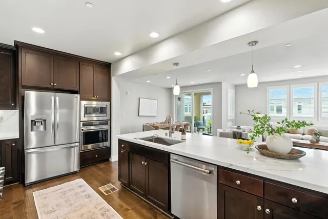 $899,000 | 19 Waterline Place, Richmond, CA 94801