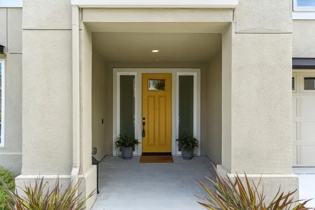 $899,000 | 19 Waterline Place, Richmond, CA 94801