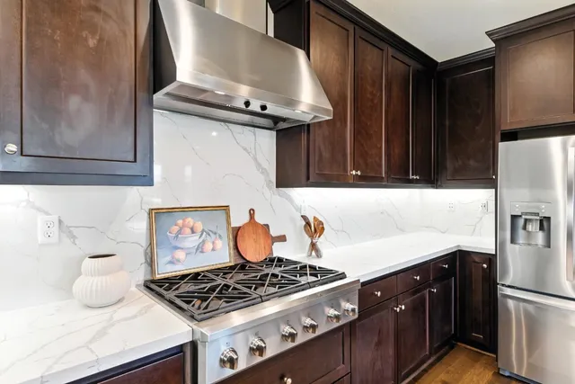 $899,000 | 19 Waterline Place, Richmond, CA 94801