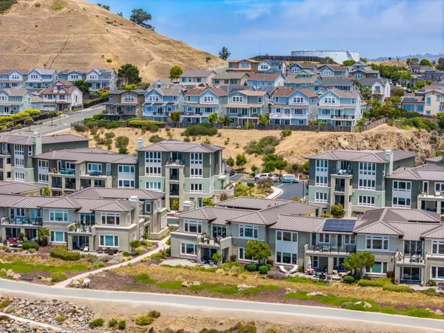 $899,000 | 19 Waterline Place, Richmond, CA 94801