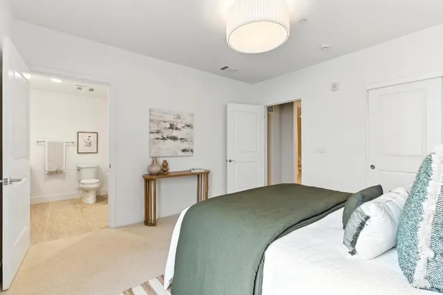 $899,000 | 19 Waterline Place, Richmond, CA 94801