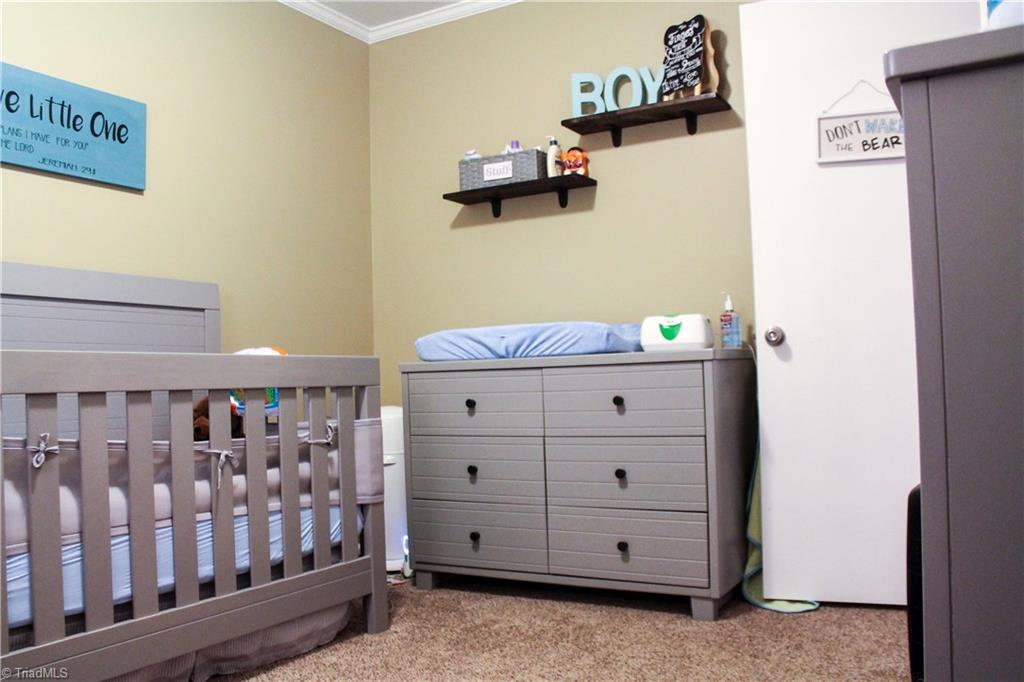 1723 Greentree Road Burlington, NC 27217 - Photo 14 of 23 Gallery Image 14