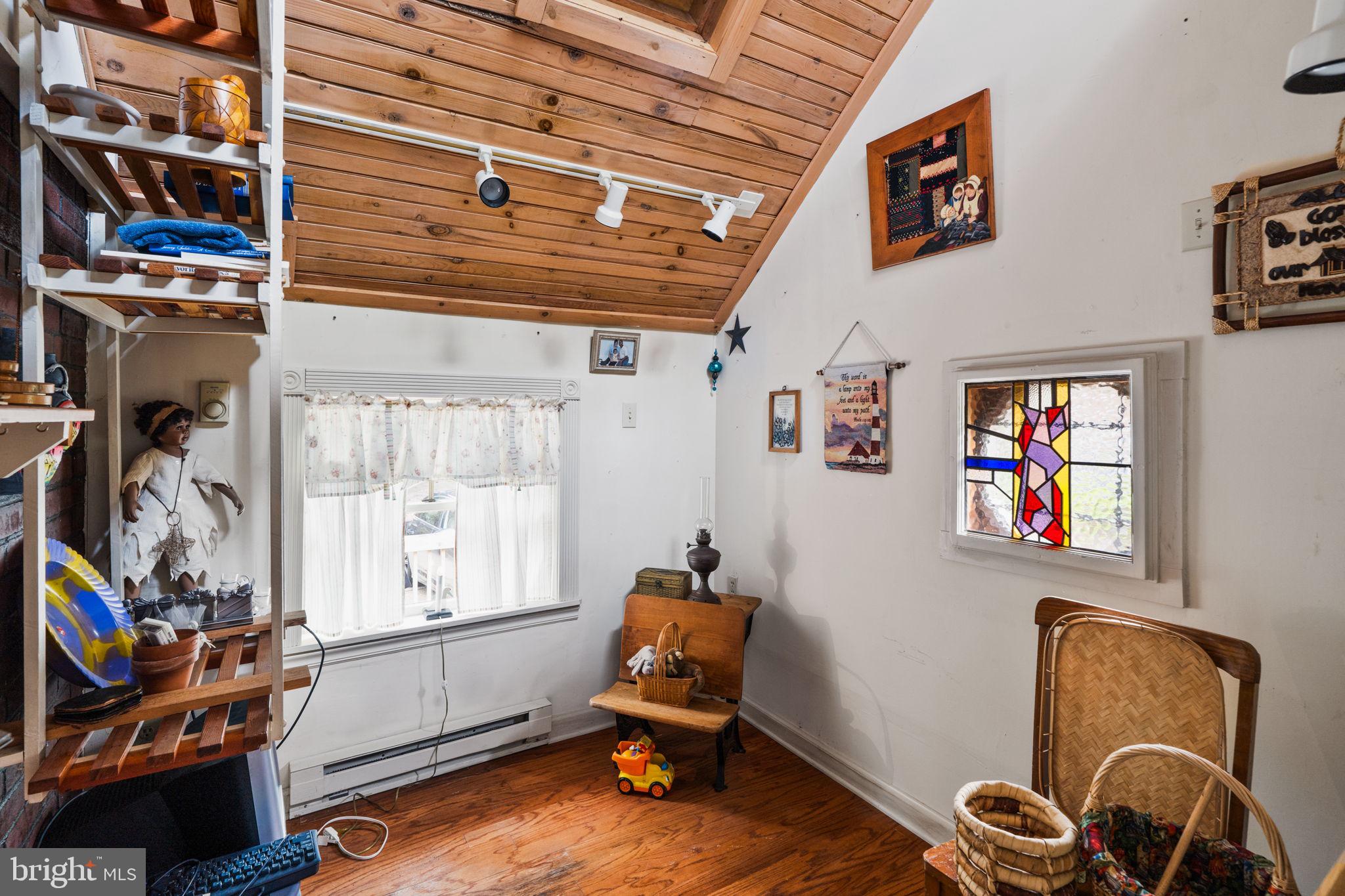 1001 Harrison Street Philadelphia, PA 19124 - Photo 14 of 42 Study