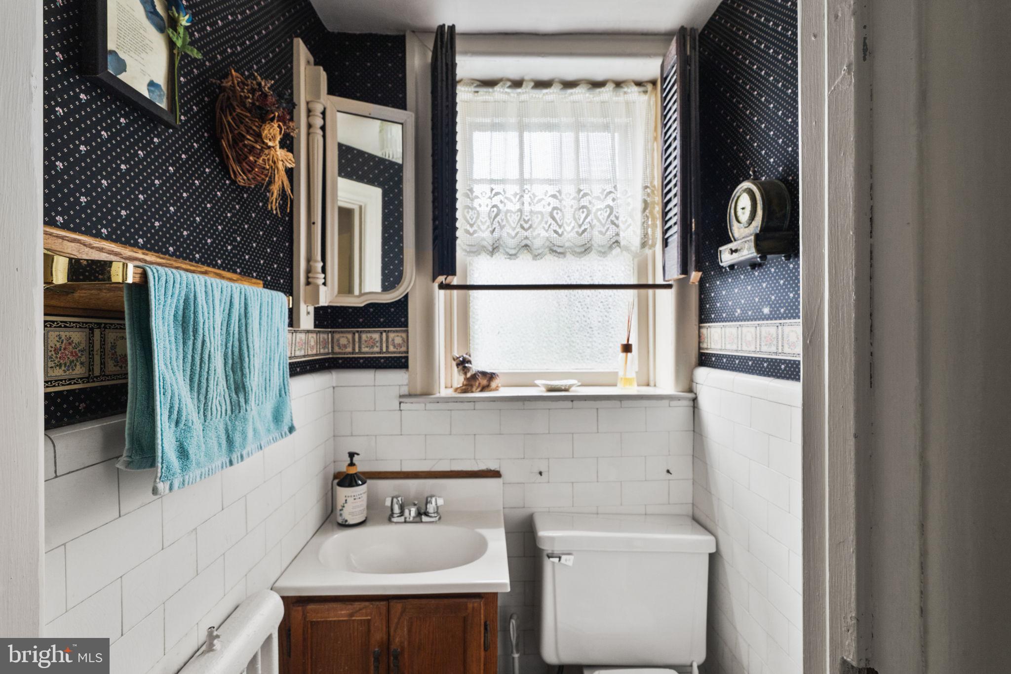 1001 Harrison Street Philadelphia, PA 19124 - Photo 18 of 42 Half bath