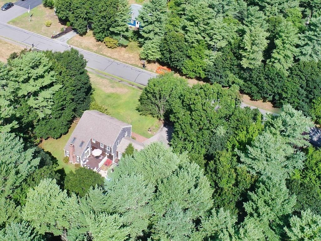 45 Walter Faunce Road Kingston, MA 02364 - Photo 2 of 29 Gallery Image 2