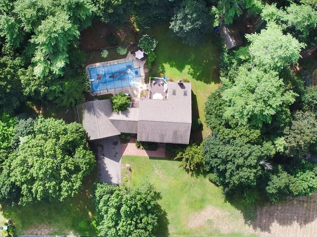 45 Walter Faunce Road Kingston, MA 02364 - Photo 3 of 29 Gallery Image 3