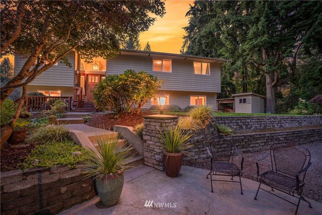 $700,000 | 6716 81st Avenue Southeast, Snohomish, WA 98290