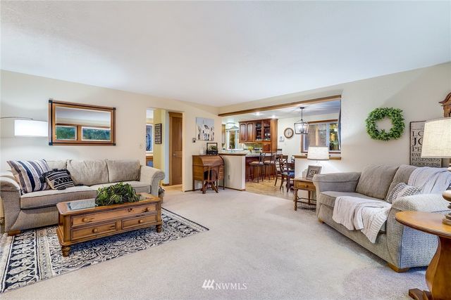 $700,000 | 6716 81st Avenue Southeast, Snohomish, WA 98290