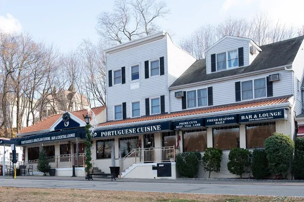 $3,450 | 5 Madison Street, Unit 2R, West Harrison, NY 10604