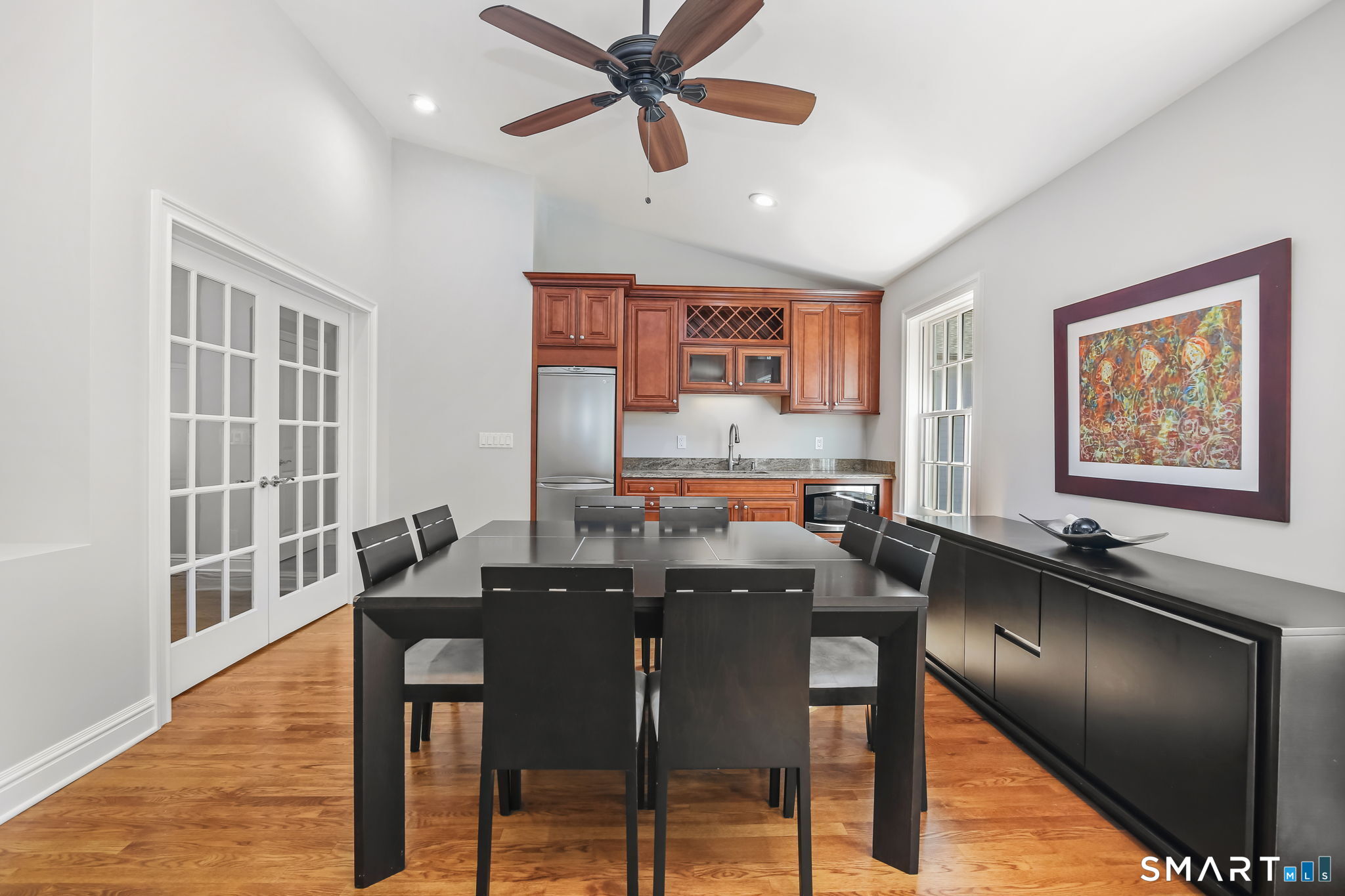 323 Smith Ridge Road New Canaan, CT 06840 - Photo 33 of 39 a dining room with furniture and window