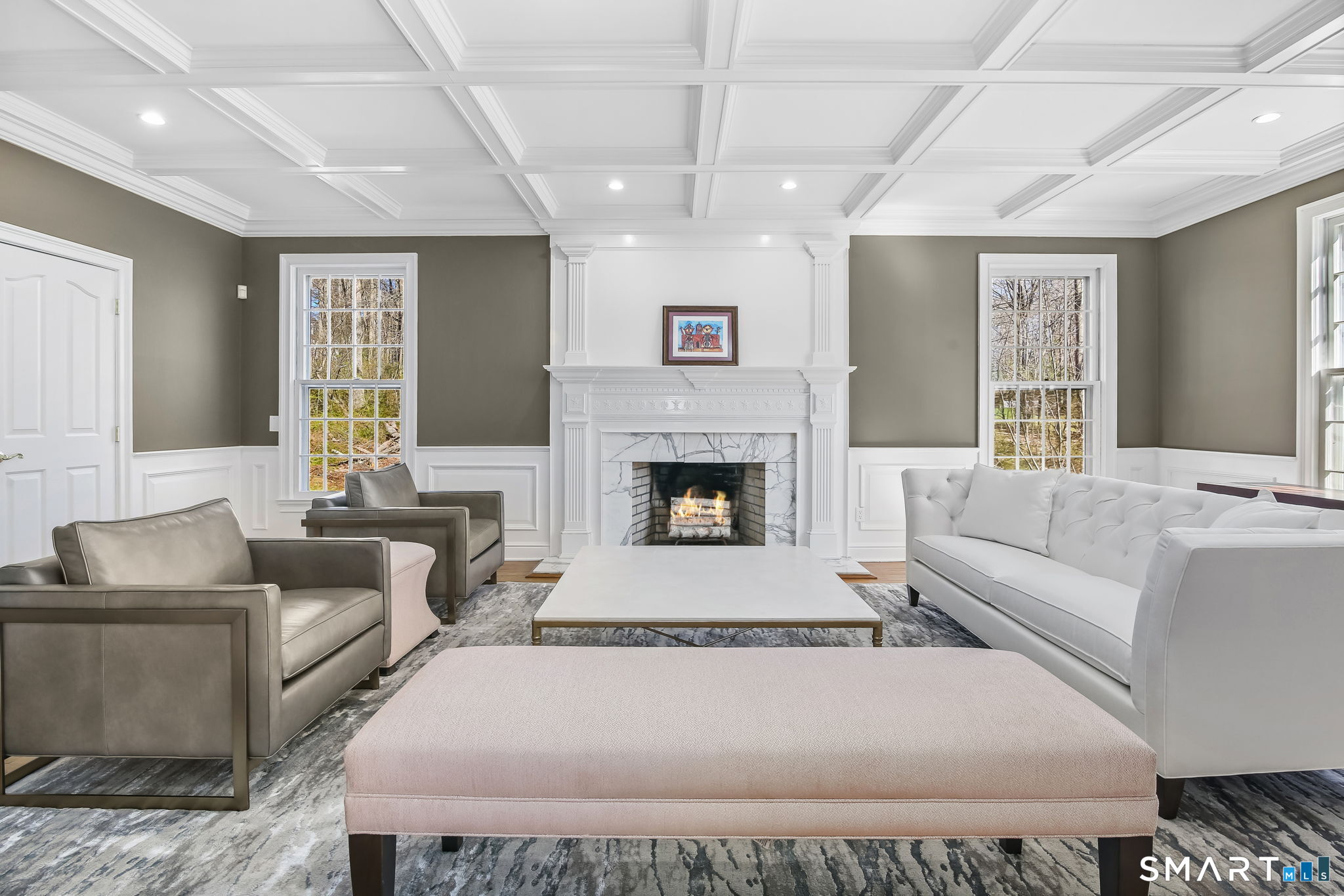 323 Smith Ridge Road New Canaan, CT 06840 - Photo 4 of 39