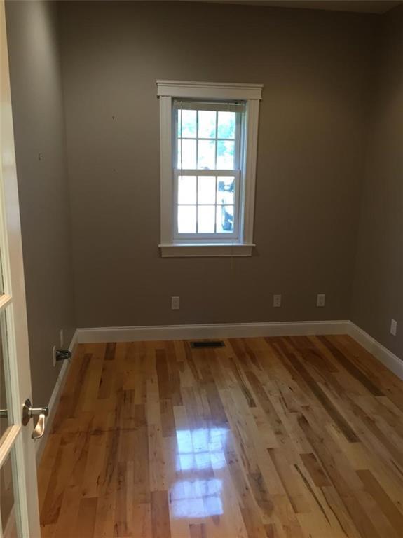 137 Gray Road North Yarmouth, ME 04097 - Photo 7 of 23 Photo