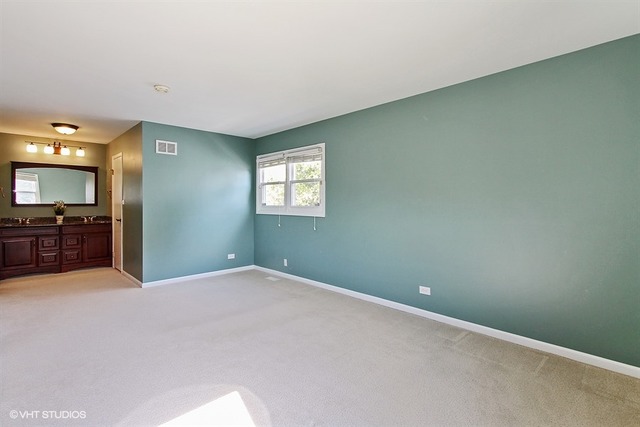 1214 Dayton Road Buffalo Grove, IL 60089 - Photo 15 of 25