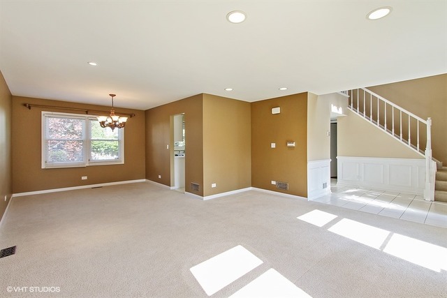 1214 Dayton Road Buffalo Grove, IL 60089 - Photo 4 of 25