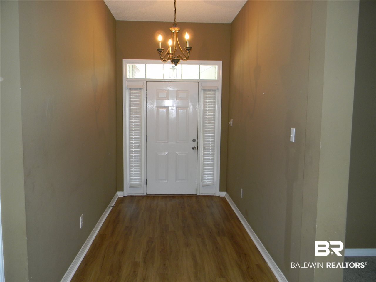 2206 Spring Grove North Mobile, AL 36695 - Photo 2 of 21