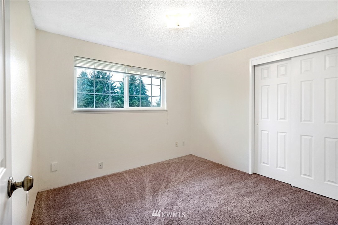 17811 Southeast 137th Street Renton, WA 98059 - Photo 13 of 24
