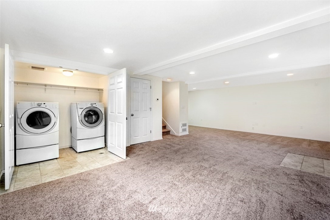 17811 Southeast 137th Street Renton, WA 98059 - Photo 16 of 24