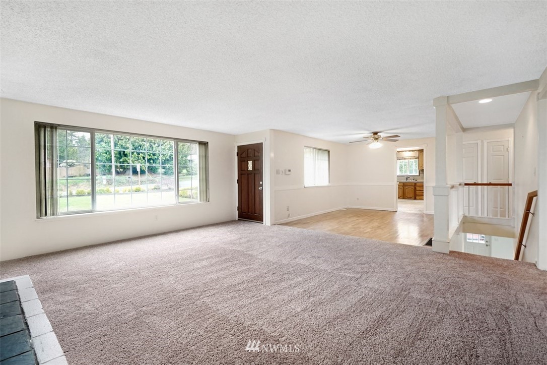 17811 Southeast 137th Street Renton, WA 98059 - Photo 5 of 24