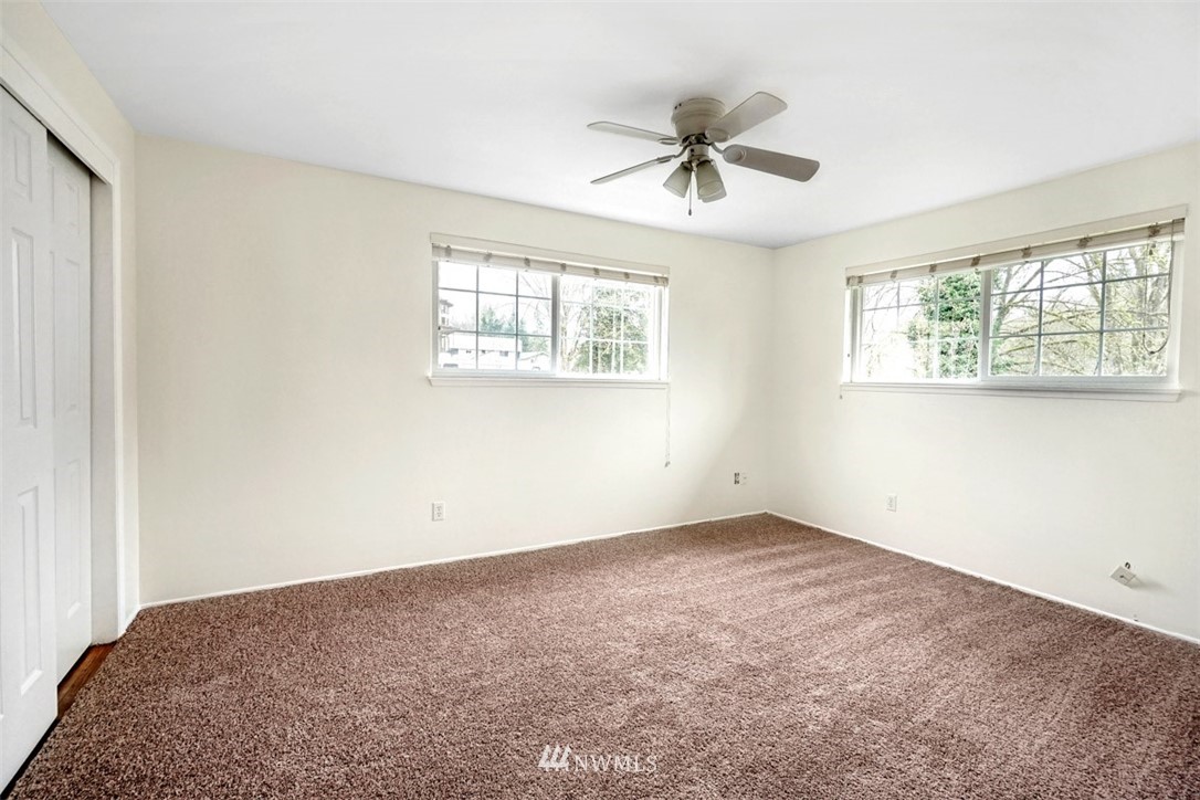 17811 Southeast 137th Street Renton, WA 98059 - Photo 10 of 24