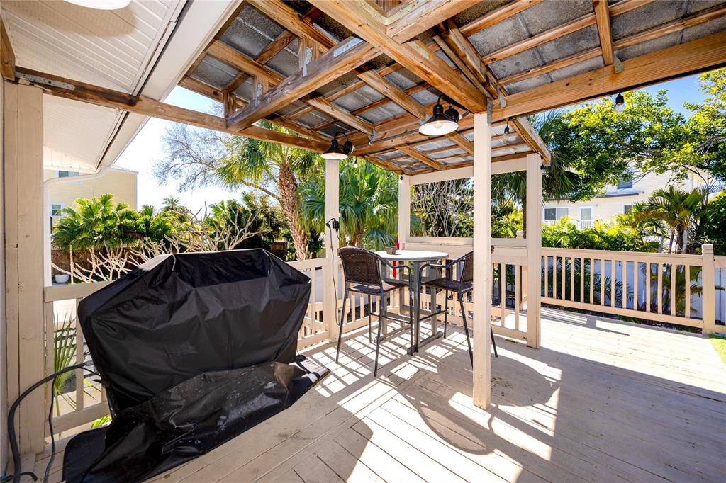 404 Maxwell Place Indian Rocks Beach, FL 33785 - Photo 28 of 66