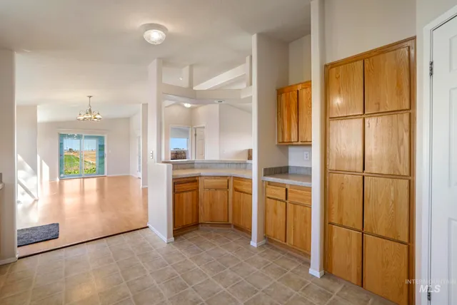 $309,900 | 1244 East 3600th Street North, Buhl, ID 83316