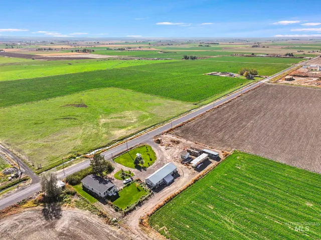 $309,900 | 1244 East 3600th Street North, Buhl, ID 83316