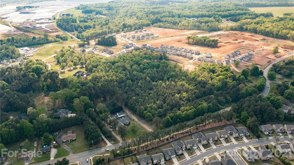 10755 Poplar Tent Road Huntersville, NC 28078 - Photo 5 of 13 Gallery Image 5