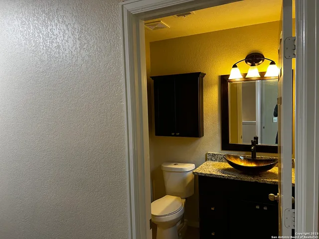 $1,625 | 2517 Grayson Circle, San Antonio, TX 78232