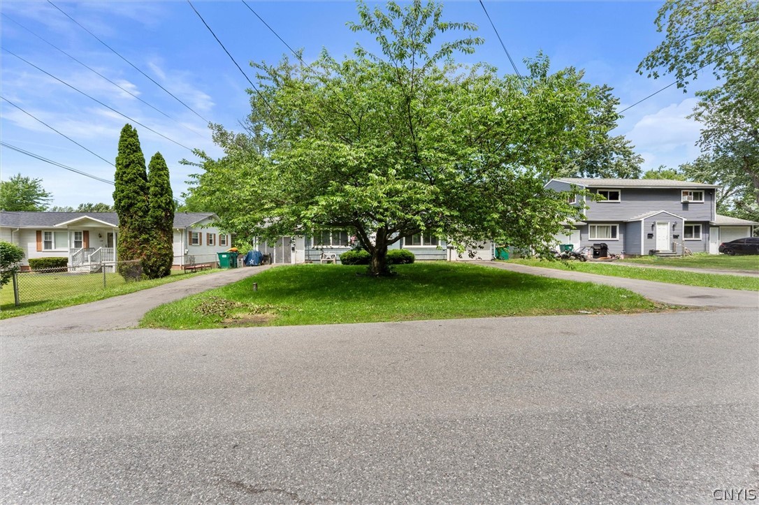 124 Boysen Road Cicero, NY 13212 - Photo 4 of 49