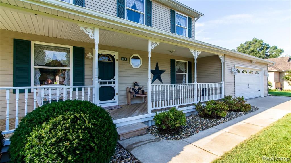 8918 Buchanan Road Brighton, MI 48116 - Photo 2 of 30