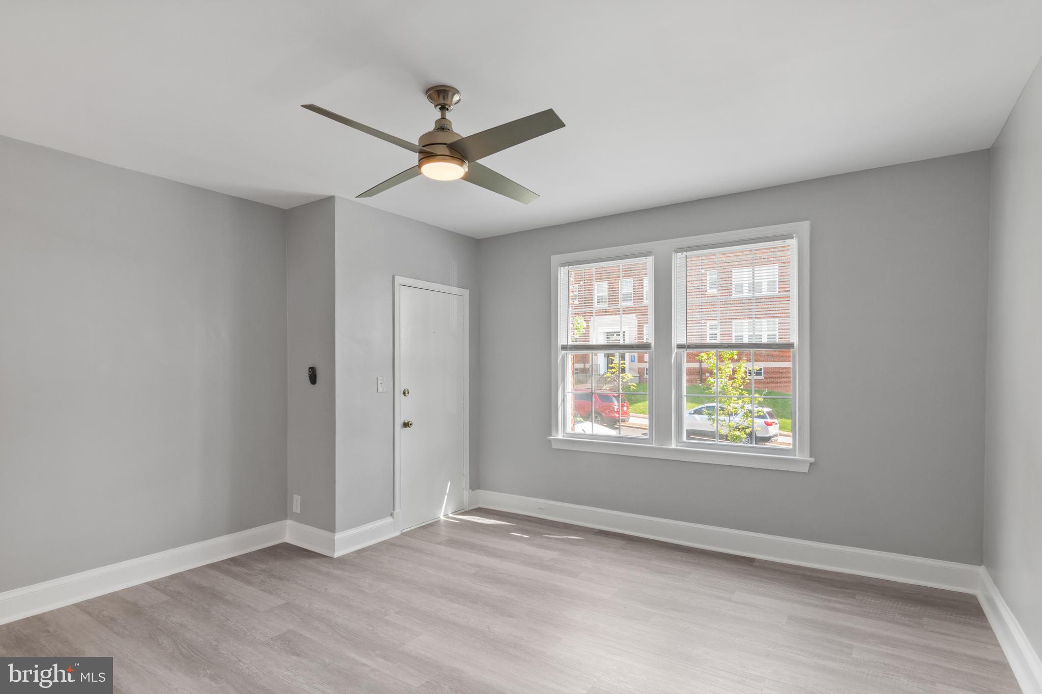 933 Randolph Street Northwest, Unit A Washington, DC 20011 - Photo 4 of 20 Living Room