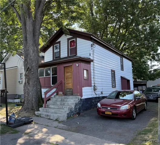 $189,000 | 125 West 1st Street, De Witt, NY 13057