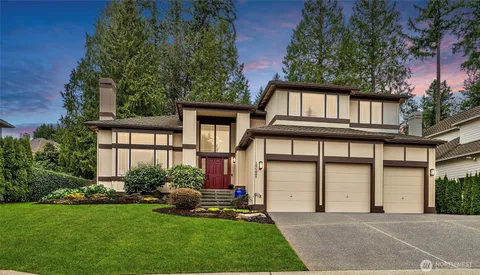 $2,199,000 | 19125 Northeast 51st Street, Sammamish, WA 98074
