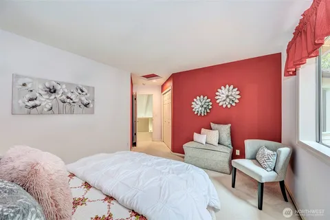 $2,199,000 | 19125 Northeast 51st Street, Sammamish, WA 98074