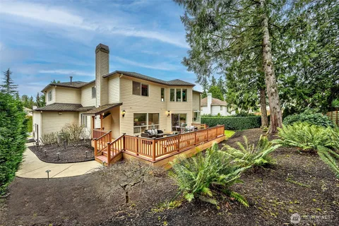 $2,199,000 | 19125 Northeast 51st Street, Sammamish, WA 98074