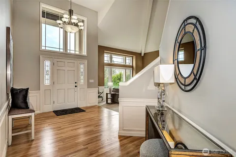 $2,199,000 | 19125 Northeast 51st Street, Sammamish, WA 98074