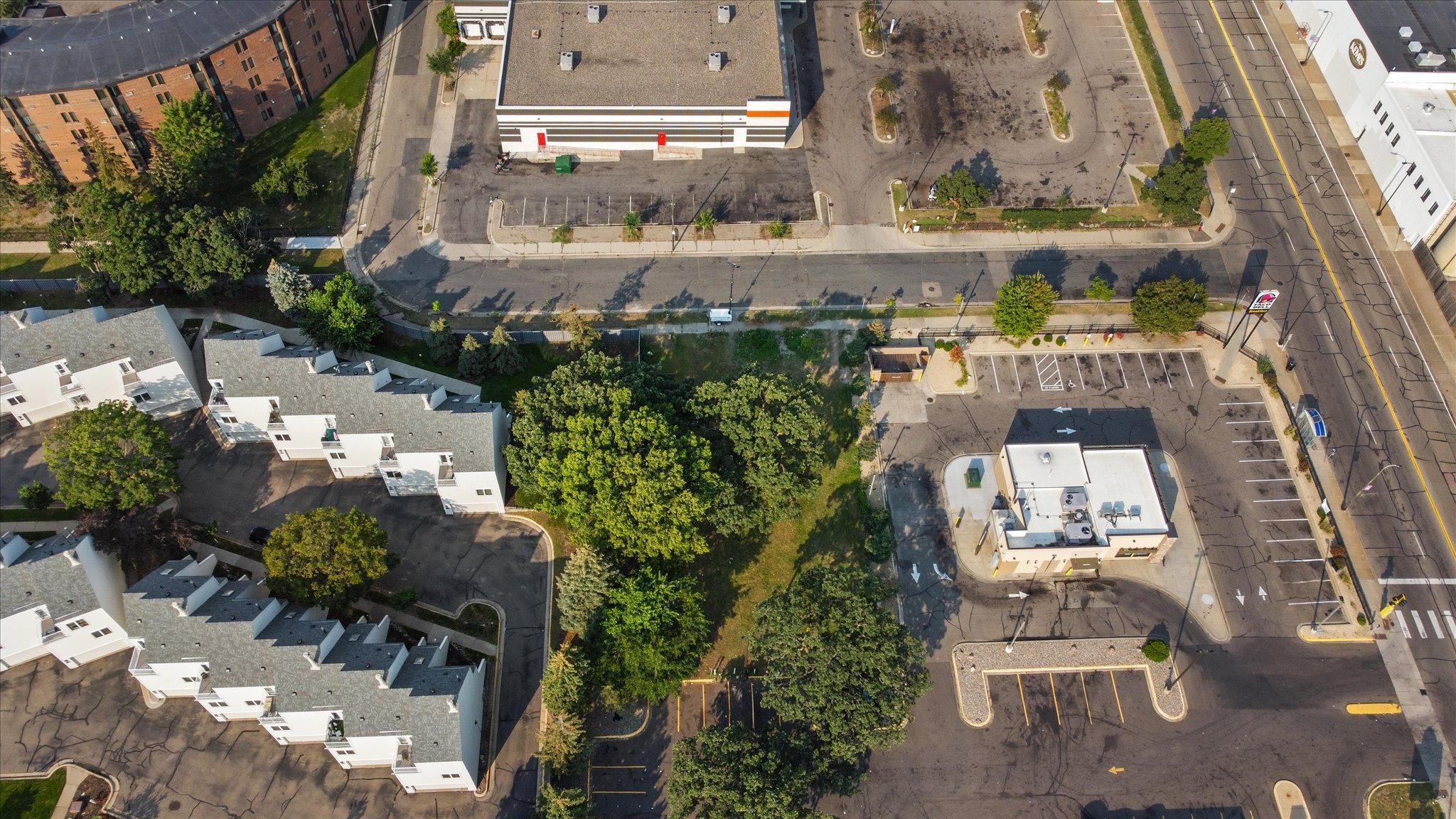 1900 5th Street North Minneapolis, MN 55411 - Photo 5 of 10